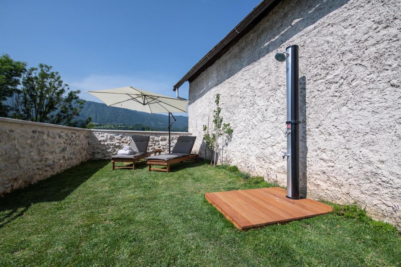Meznarija Radovljica Apartamento Exterior foto